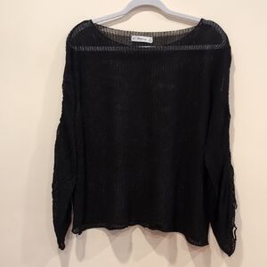 Zara Black Blouse with Knit Fabric and Relaxed Fit
